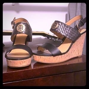 TOmmy Hilfiger wedge sandal
